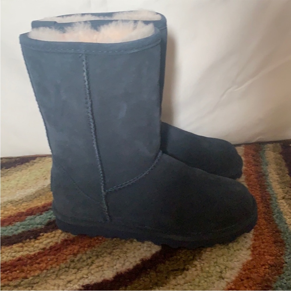 BearPaw Boots - Navy Blue - Genuine Cow Suede Upper - 
Women’s Size 8